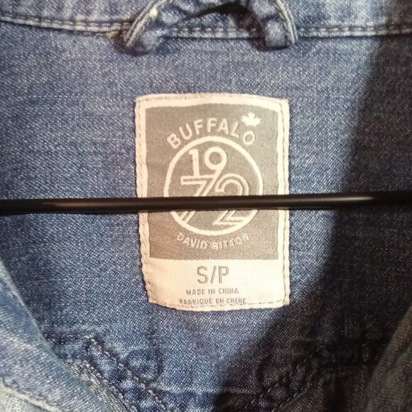 Buffalo David Bitton Freedom Distressed Denim Shirt Size S - Picture 3 of 4